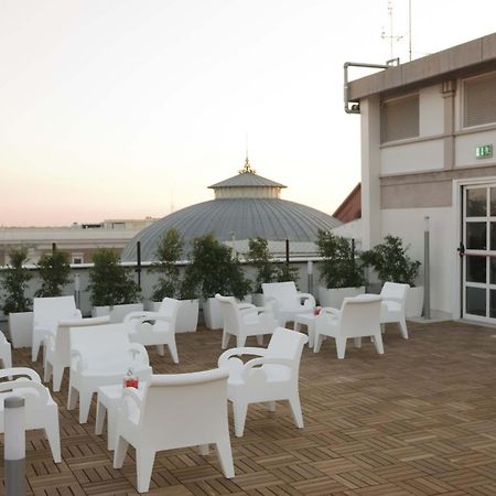 Jr Hotels Oriente Bari Exterior photo